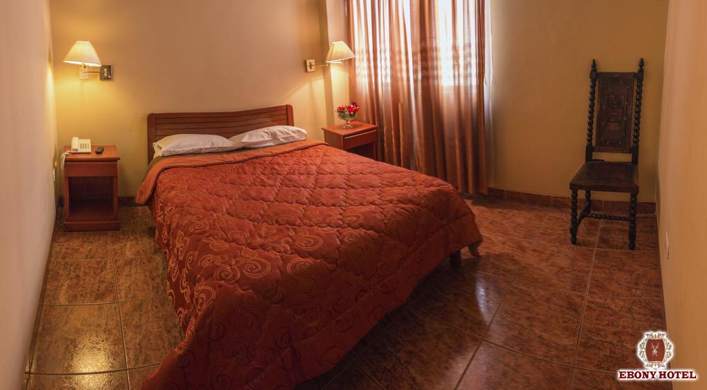 Ebony Hotel Huaraz  Eksteriør bilde