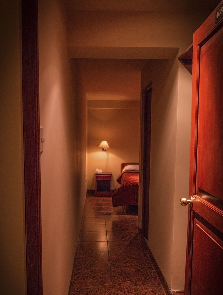Ebony Hotel Huaraz  Eksteriør bilde